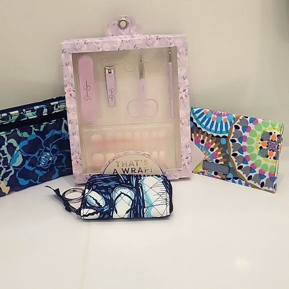 NWT/NWOT VERA BRADLEY/JESSICA SIMPSON 4PC bundle - Picture 1 of 12